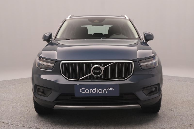 Volvo XC40 D3 INSCRIPTION AUT - fotka 15 z 43