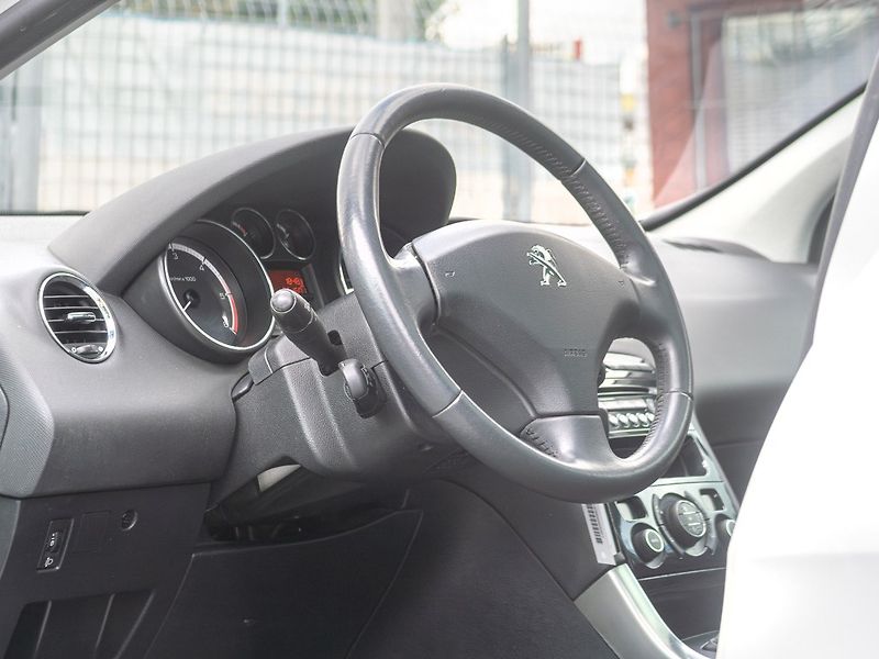 Peugeot 308 (2013) ČR 1.6HDI – 18.12.2013 - fotka 11 z 43