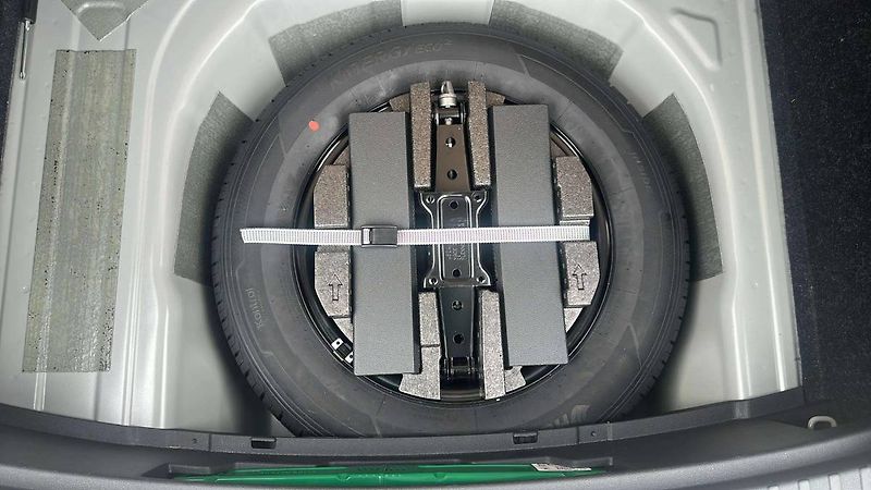 Škoda Scala Monte Carlo 1,0 TSI 85kW/DSG/T - fotka 25 z 28