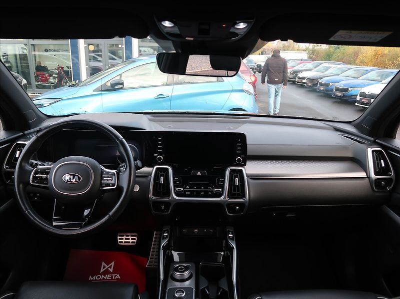 Kia Sorento 1,6 T-GDi195kW,PHEV,NovéČR,DPH - fotka 21 z 38