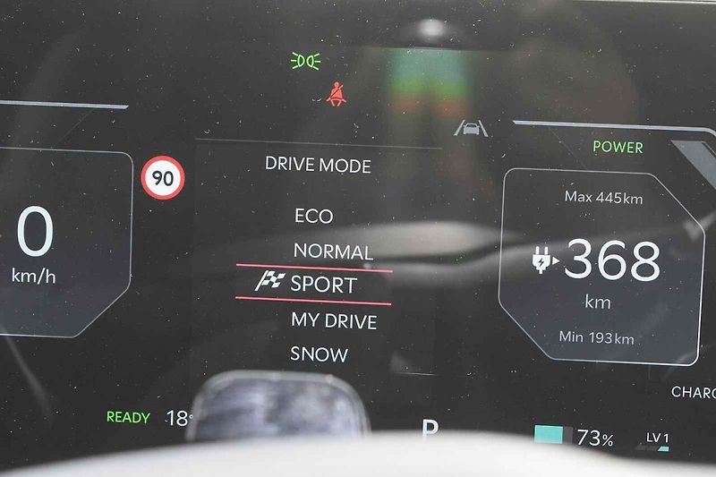Kia EV5 je solidně velký rodinný elektromobil.