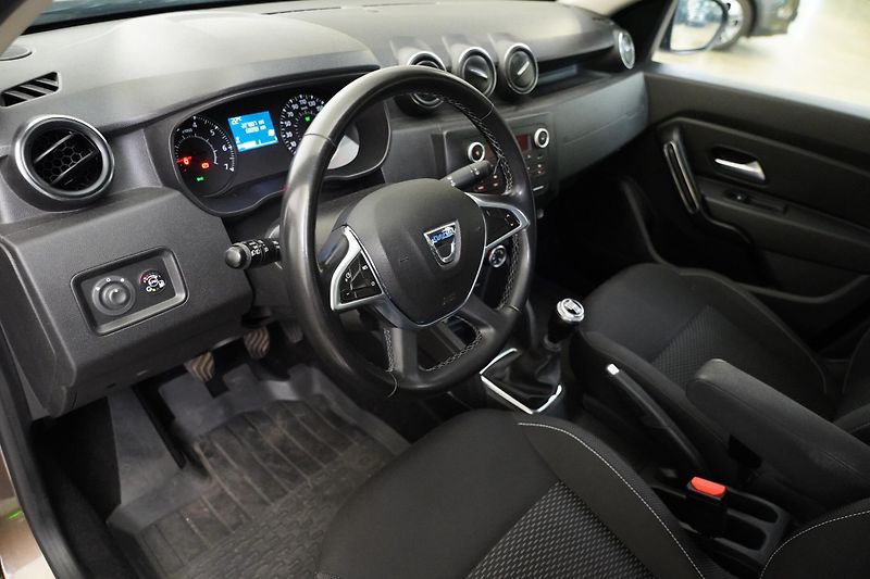 Dacia Duster - fotka 14 z 26