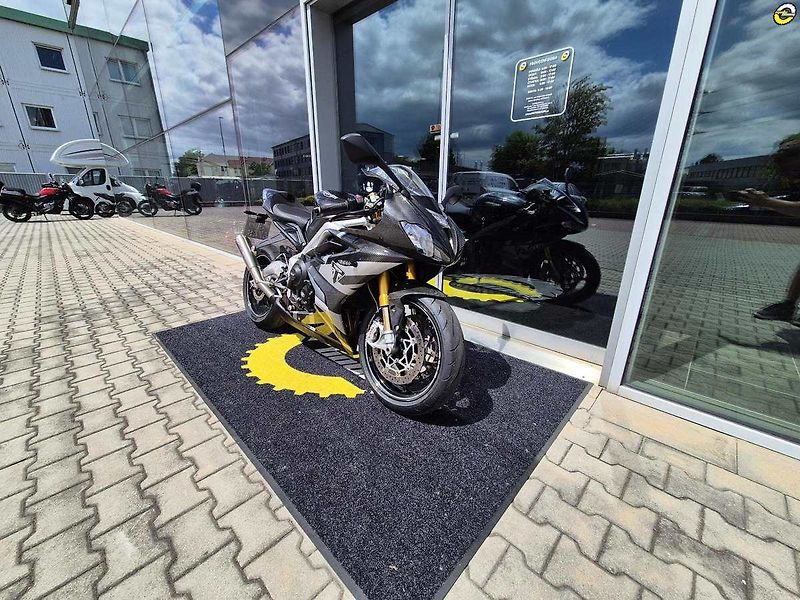 Triumph Daytona 765 (2021) Daytona TM765 MOTO2 - REZERVAC - fotka 1 z 23