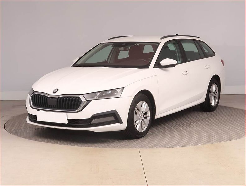 Škoda Octavia (2020) 2.0 TDI, ČR,1.maj, Tempomat - fotka 2 z 16