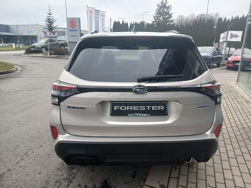 Subaru Forester (2025) 2.0i-S ES TOURING  *NOVINKA* - fotka 4 z 9