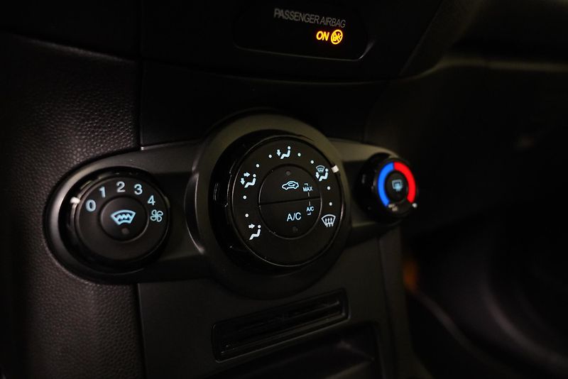 Ford Fiesta - fotka 20 z 25