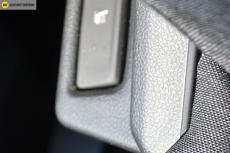 Renault Master 2.0dCi- 125KW IZOTERMICKÁ SKŘÍ - fotka 33 z 65