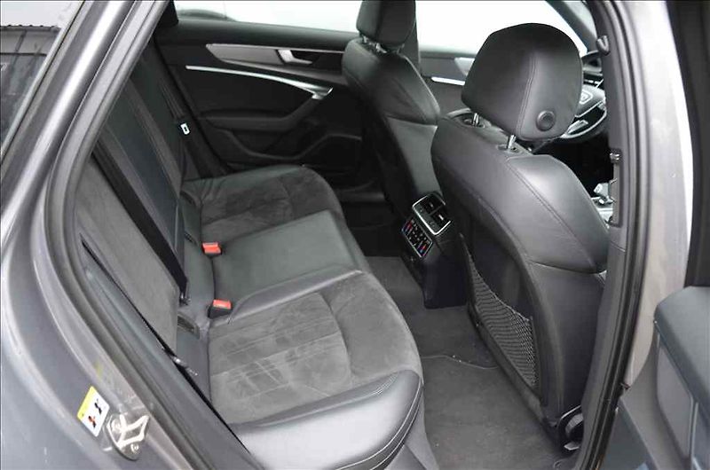 Audi A6 (2019) AVANT 40TDI AT - fotka 17 z 18