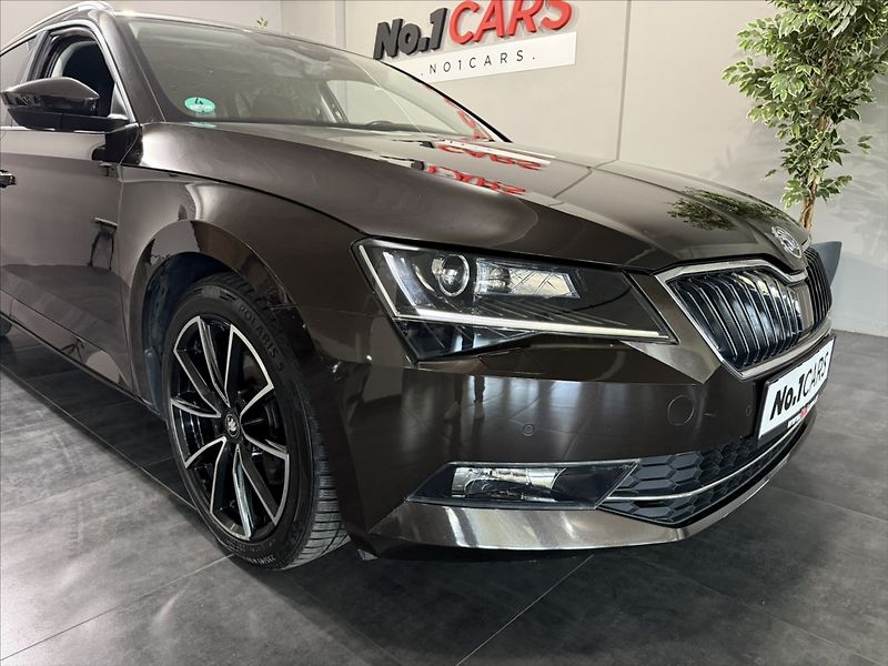 Škoda Superb 2,0   TDI 110kW STYLE 4x4 TAŽN - fotka 45 z 47