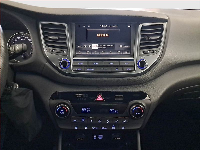 Hyundai Tucson (2018) 1.7 CRDi, Serv.kniha, Navi - fotka 12 z 22