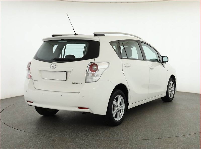 Toyota Verso (2011) 1.8 Valvematic, Automat, ČR - fotka 5 z 17