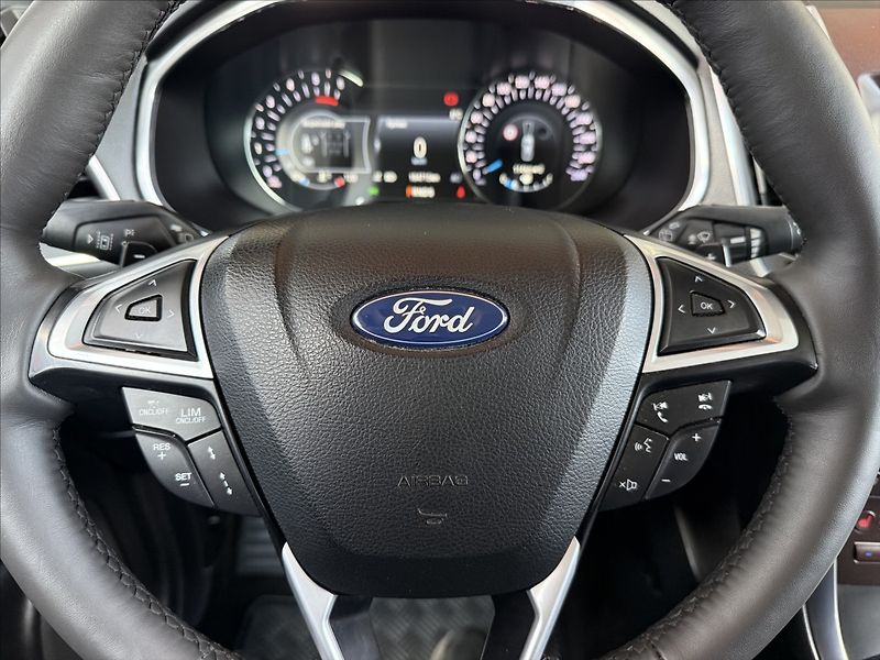 Ford Galaxy 2,0 Titanium,177kW,po servisu - fotka 20 z 38