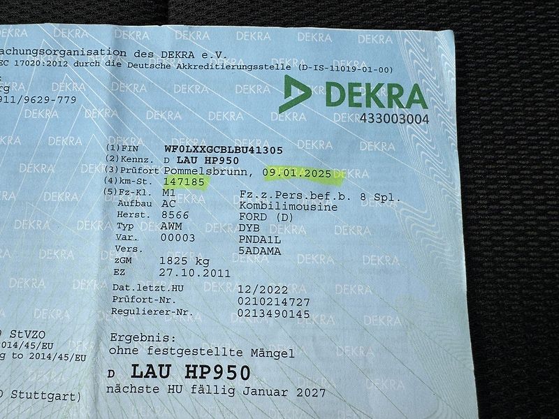 Ford Focus (2011) 1.6Ti-VCT Klima Parkování - fotka 30 z 48