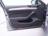 Volkswagen Passat 2,0 TDI 140kW DSG Elegance DPH - náhled 11