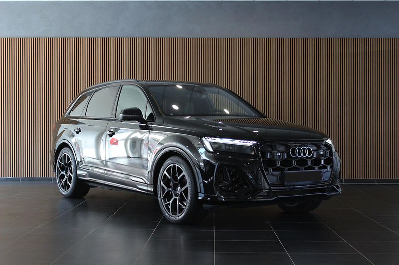 Audi SQ7 Laser B&O-Adv Masáž Night-Vis. - fotka 2 z 36