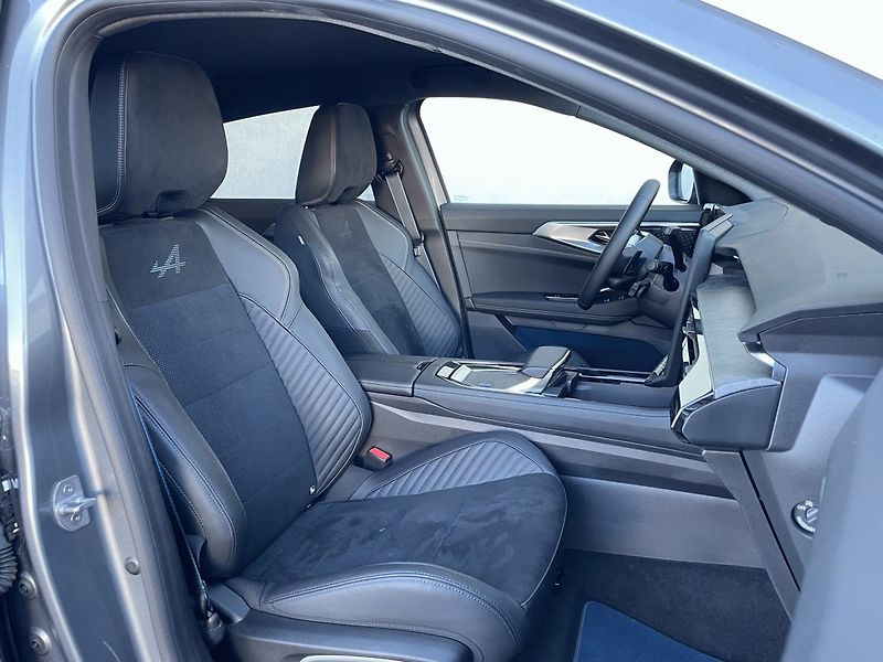 Renault Rafale (2025) esprit Alpine E-Tech full hybr - fotka 8 z 19