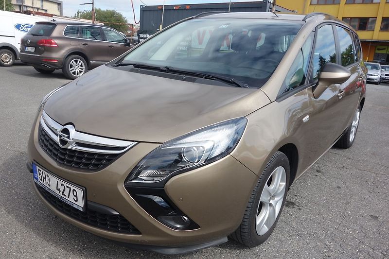 Opel Zafira 2,0DCi 96kW ČR ! 7 MÍST ! - fotka 3 z 38
