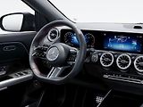 Mercedes-Benz GLA (2026) 180 d Edition 140 Years - náhled 9
