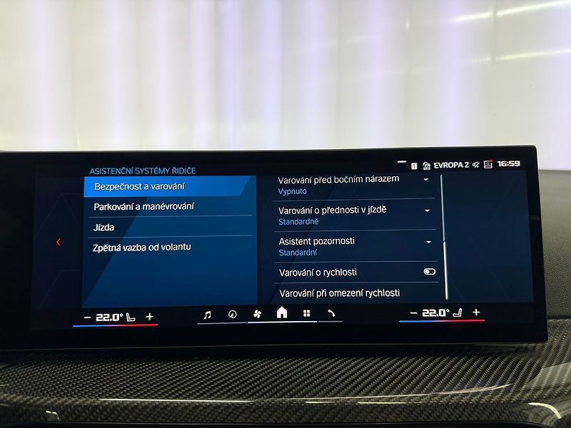BMW M3 xDrive COMPETITION, CARBON, H& - fotka 25 z 36