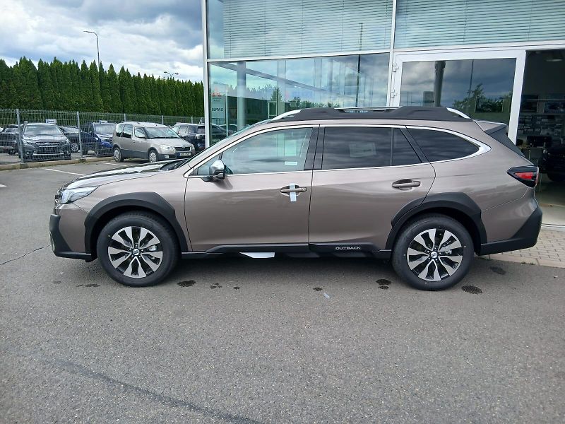 Subaru Outback (2025) 2.5i-S TOURING  *NOVINKA* - fotka 3 z 10