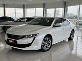 Peugeot 508 Hybrid 225*AT8*REZERVACE! - náhled 1