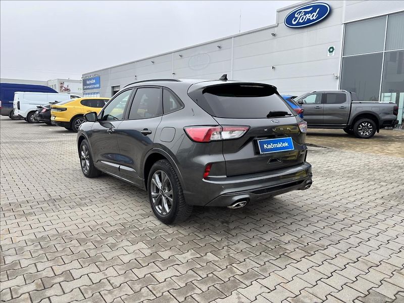 Ford Kuga 2,5 HEV ST-Line X AUT - fotka 3 z 33