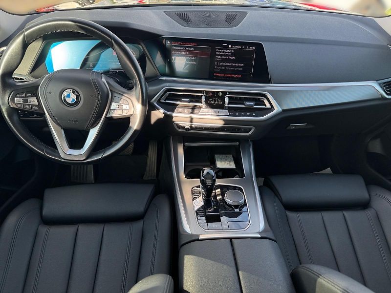 BMW X5 (2021) xDRIVE 30d 210kW 4x4 TAŽNÉ CZ  - fotka 9 z 11