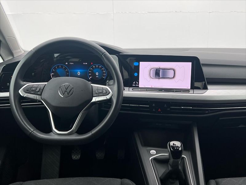 Volkswagen Golf 1,0 TSi 81kW LIFE  8 - fotka 5 z 27
