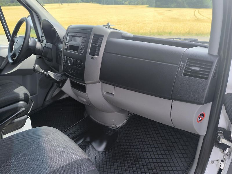 Mercedes-Benz Sprinter (2015) 2.2 DOLOŽENÉ KM - fotka 20 z 30