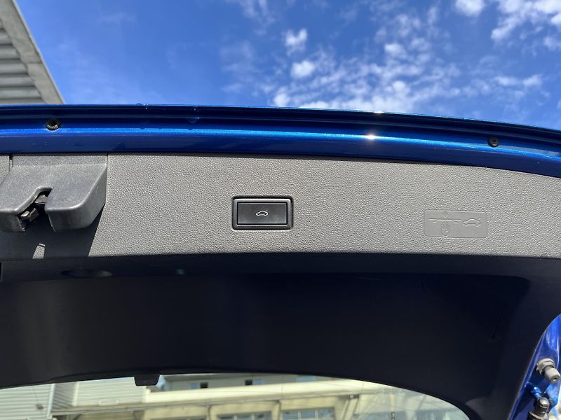 Volkswagen T-Roc Sport 1,5TSI  7DSG 110kW - fotka 23 z 24