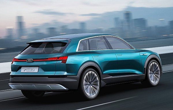 Koncept Audi e-tron quattro.