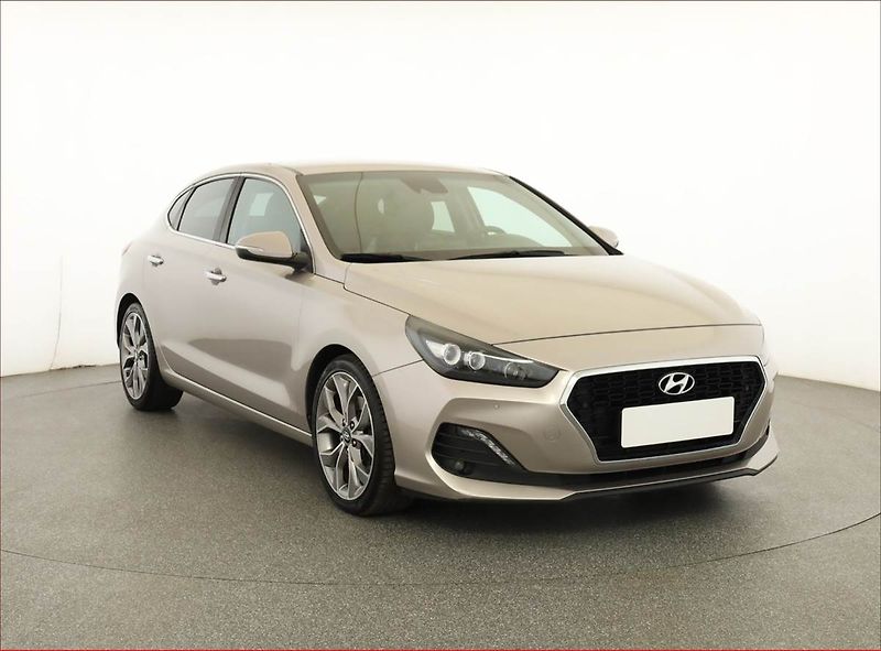 Hyundai i30 (2018) Style 1.4 T-GDI, Serv.kniha - fotografie inzerátu
