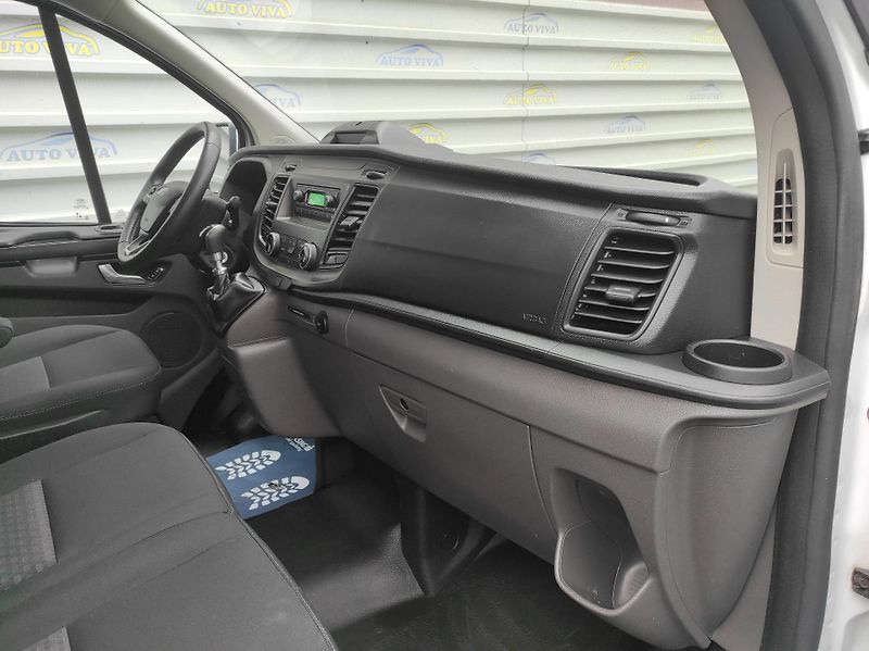 Ford Transit Custom 2,0EcoBlue mHev, L2, 6 míst,TZ - fotka 16 z 44