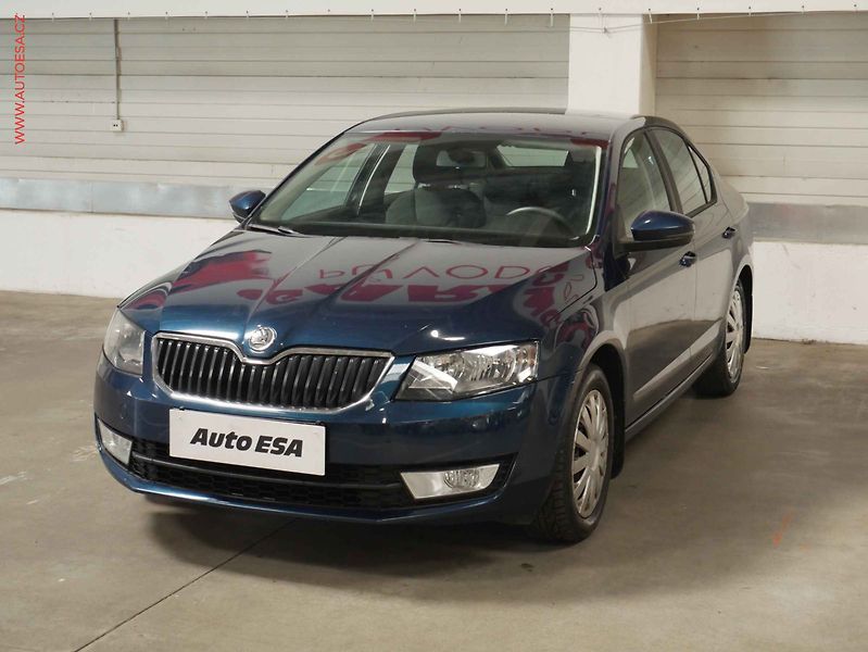 Škoda Octavia (2013) 1.8 TSi, ČR, AC - fotka 3 z 16