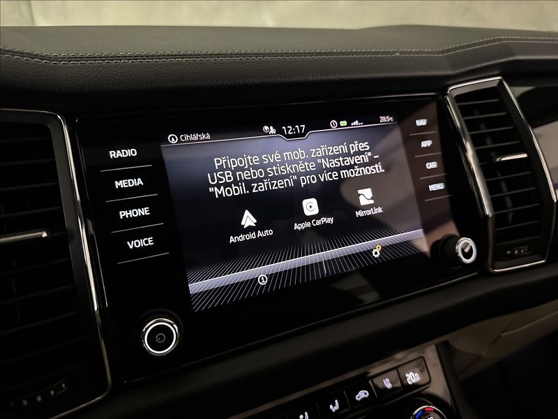 Škoda Kodiaq 2,0 TDi  DSG 4x4 L&K Virtual A - fotka 38 z 50
