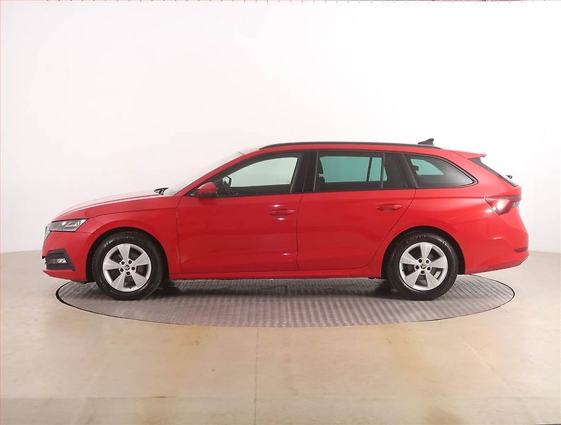 Škoda Octavia (2022) Style 2.0 TDI, Automat - fotka 3 z 22