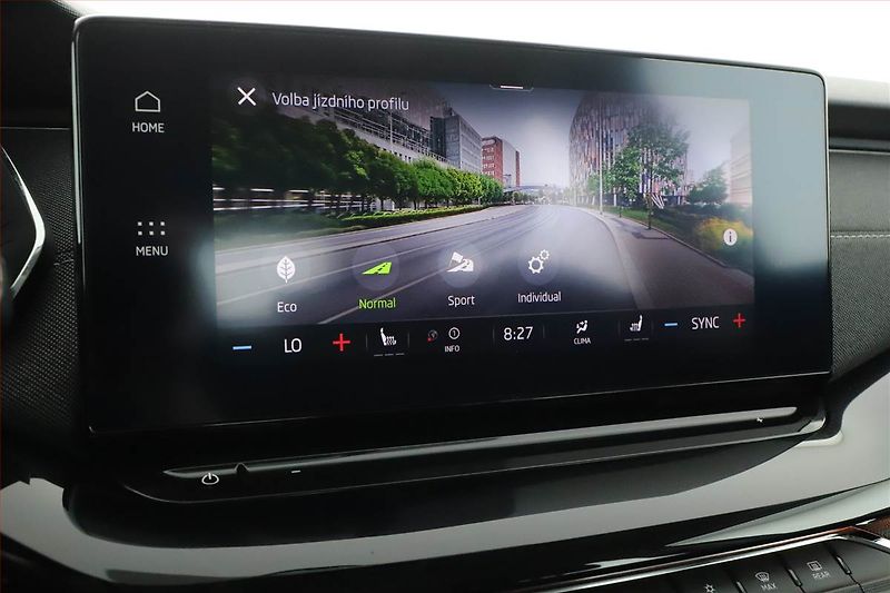 Škoda Octavia (2022) Style 2.0 TDI, ČR,1.maj - fotka 15 z 18