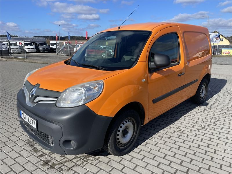 Renault Kangoo 1,5 DCi 55kw CZ DPH 1maj. 12x - fotka 25 z 32