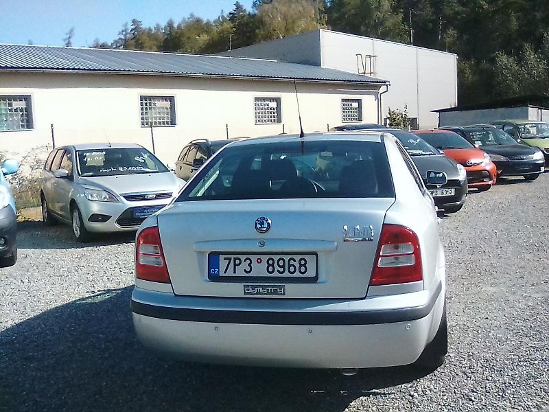 Škoda Octavia (2003) 2.0i , jede dobře - fotka 6 z 28