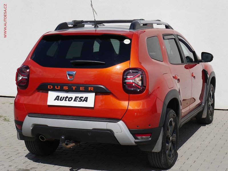 Dacia Duster (2022) 1.0i, ČR, Navi, park kamera - fotka 4 z 22