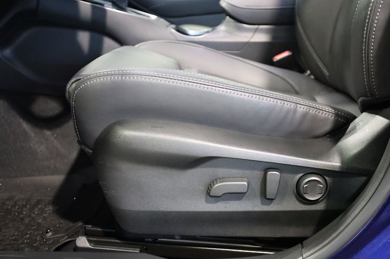 Subaru Outback 2.5i 4WD Comfort - fotka 16 z 26