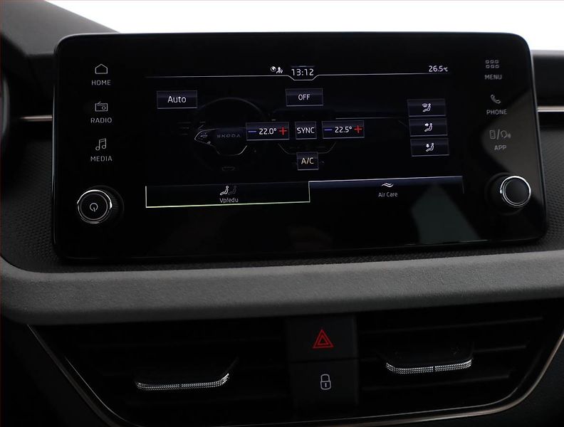 Škoda Scala (2026) 1.0 TSI, Top Selection - fotka 15 z 17