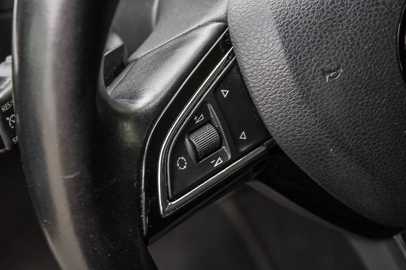 Škoda Superb - fotka 28 z 33