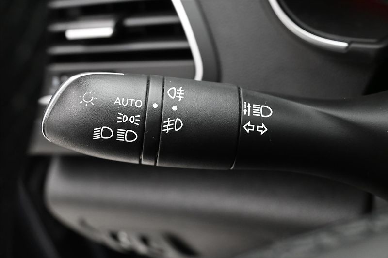Renault Mégane 1,3 TCe 103 kW Full LED Záruka - fotka 25 z 29
