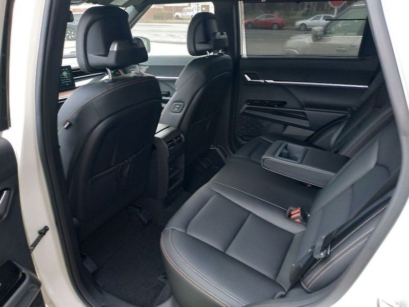 SsangYong Torres 1.5 PREMIUM 4WD AT, SKLADEM - fotka 12 z 31