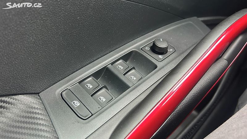 Škoda Fabia (2025) 1.0 TSI Monte Carlo DSG - fotka 20 z 22