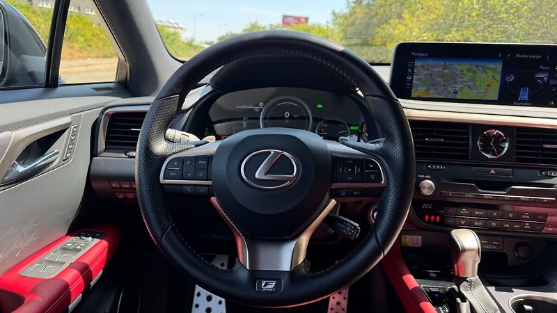 Lexus RX 450h 450h 3,5 HEV F SPORT - fotka 17 z 35