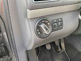 Volkswagen Touran (2013) 2.0 TDi, Life, TZ - náhled 15