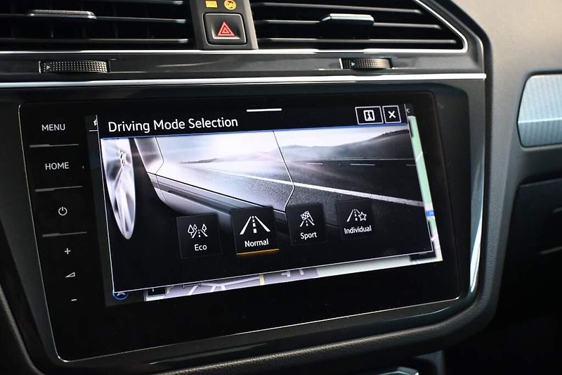 Volkswagen Tiguan (2022) 2.0 4Motion LED DSG Life ACC T - fotka 17 z 38