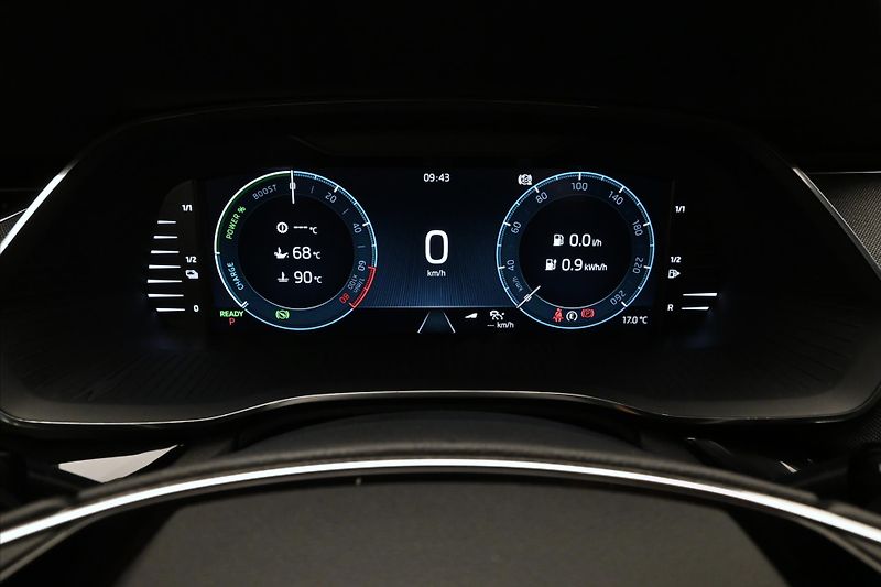 Škoda Octavia 1,4 iV TSI 150kW Style SoH 92% - fotka 16 z 32